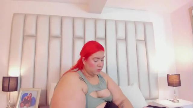 Image 7 of adreeaperez1 Stream on Chaturbate on 3 days ago