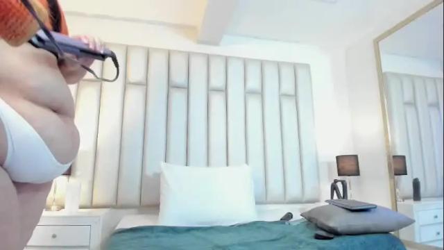 Image 3 of adreeaperez1 Stream on Chaturbate on 1 month ago