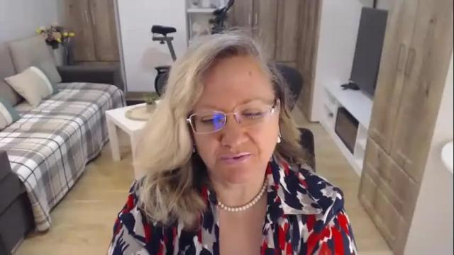Image 7 of adrena_ Stream on Chaturbate on 1 month ago