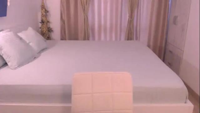 Image 6 of adrena_ Stream on Chaturbate on 26 days ago