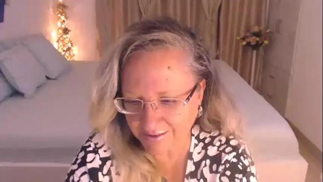 Image 11 of adrena_ Stream on Chaturbate on 9 days ago