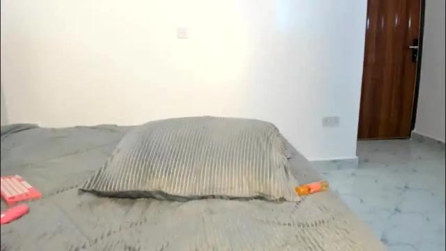 Image 12 of adrena_ross Stream on Chaturbate on 1 month ago