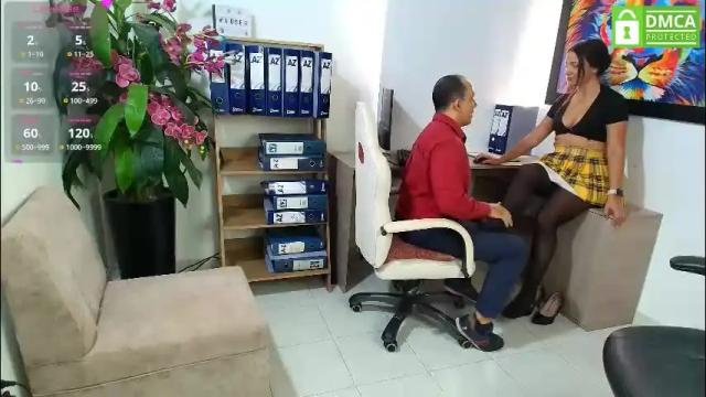 Image 6 of adri_miller Stream on Chaturbate on 1 month ago