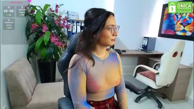 Image 7 of adri_miller Stream on Chaturbate on 1 month ago