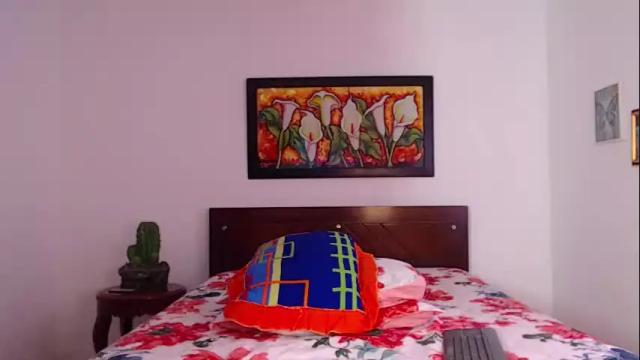 Image 2 of adri_sweet_xxx Stream on Chaturbate on 12 days ago