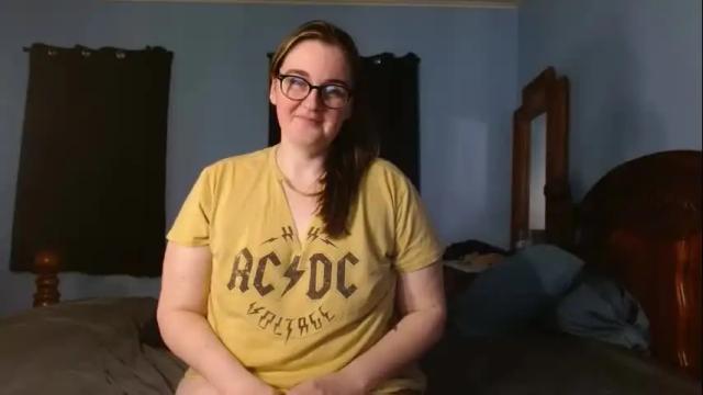 Image 12 of adriacarnell Stream on Chaturbate on 13 months ago