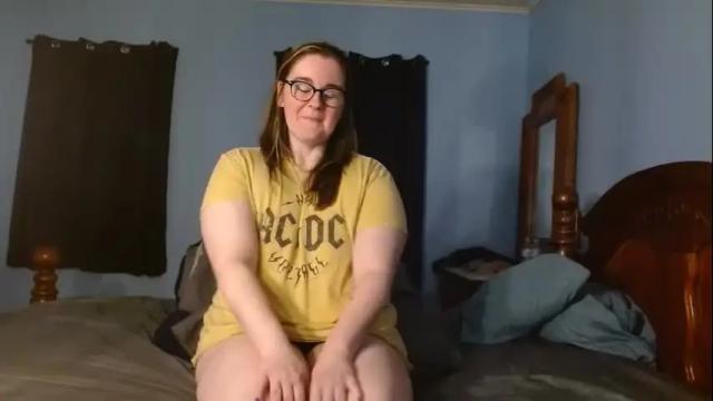 Image 2 of adriacarnell Stream on Chaturbate on 13 months ago