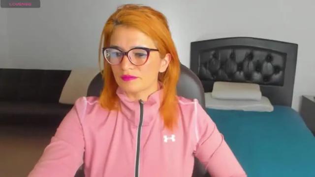 Image 4 of adriana71 Stream on Chaturbate on 12 months ago