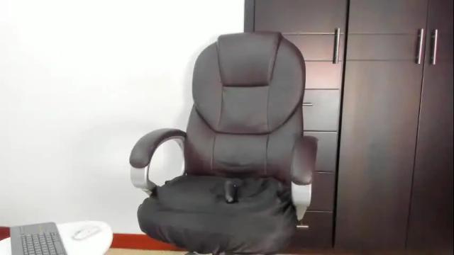 Image 12 of adriana71 Stream on Chaturbate on 26 days ago
