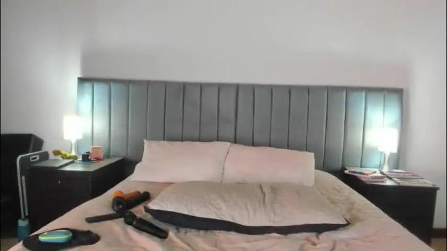 Image 6 of adriana71 Stream on Chaturbate on 1 month ago