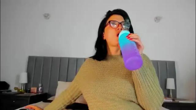 Image 8 of adriana71 Stream on Chaturbate on 1 month ago