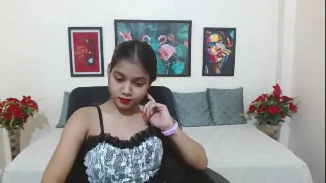 Image 4 of adriana_chechick Stream on Chaturbate on 1 month ago