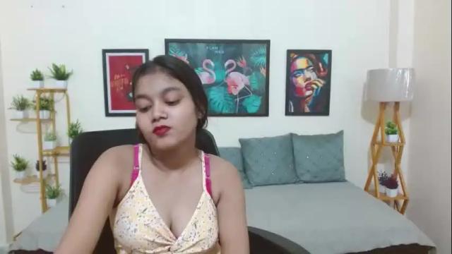 Image 2 of adriana_chechick Stream on Chaturbate on 1 month ago