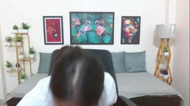 Image 2 of adriana_chechick Stream on Chaturbate on 1 month ago