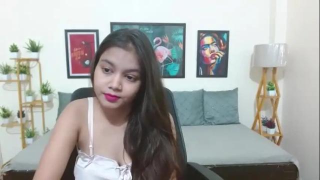 Image 3 of adriana_chechick Stream on Chaturbate on 1 month ago