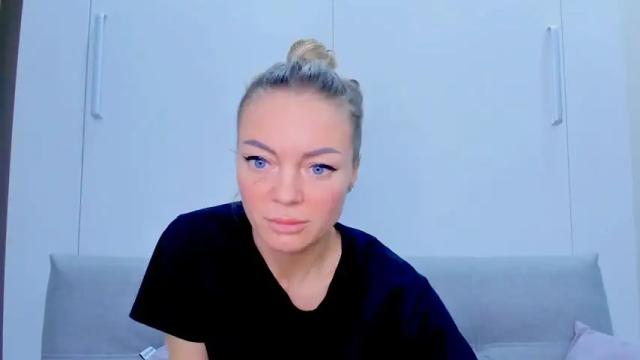 Thumbnail 1, adriana_coy_'s Stream at Chaturbate, 13 months ago