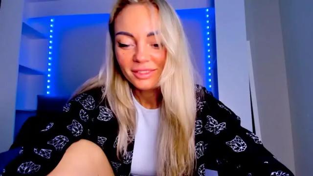 Thumbnail 3, adriana_coy_'s Stream at Chaturbate, 13 months ago