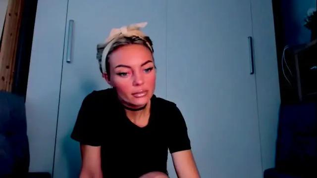 Image 4 of adriana_coy_ Stream on Chaturbate on 1 month ago