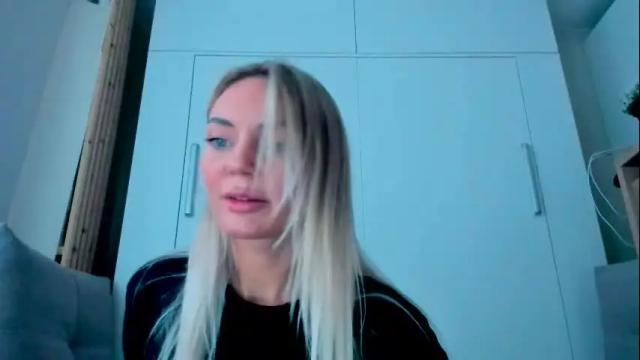 Image 7 of adriana_coy_ Stream on Chaturbate on 3 months ago