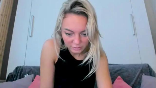 Image 6 of adriana_coy_ Stream on Chaturbate on 1 month ago