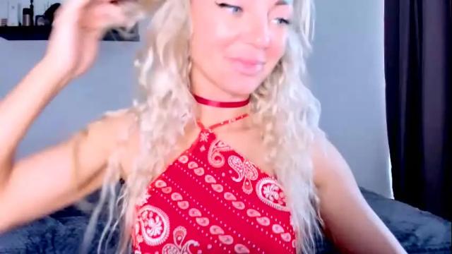 Image 6 of adriana_coy_ Stream on Chaturbate on 7 days ago