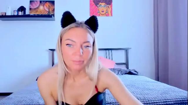 Image 10 of adriana_coy_ Stream on Chaturbate on 1 month ago