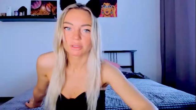 Image 4 of adriana_coy_ Stream on Chaturbate on 1 month ago