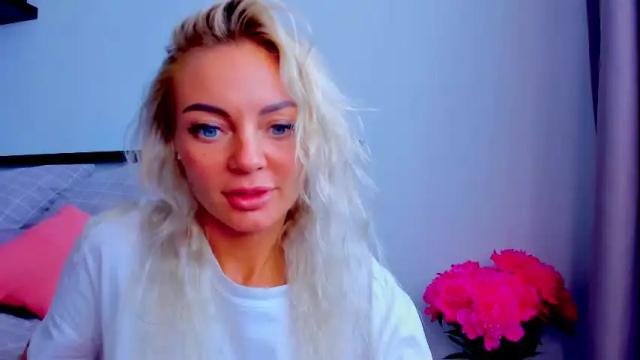 Image 6 of adriana_coy_ Stream on Chaturbate on 1 month ago
