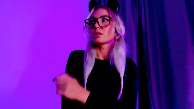Image 11 of adriana_coy_ Stream on Chaturbate on 1 month ago