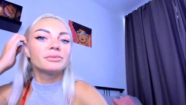 Image 2 of adriana_coy_ Stream on Chaturbate on 7 days ago