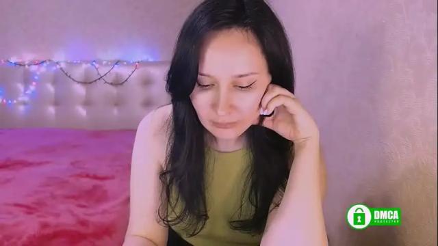 Image 12 of adrianakuiper Stream on Chaturbate on 1 month ago