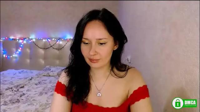 Image 8 of adrianakuiper Stream on Chaturbate on 1 month ago