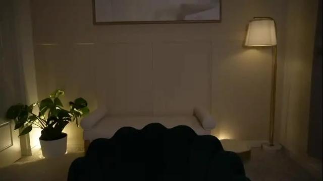 Image 10 of adriananorth Stream on Chaturbate on 4 months ago