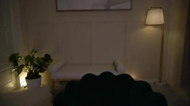 Image 7 of adriananorth Stream on Chaturbate on 4 months ago