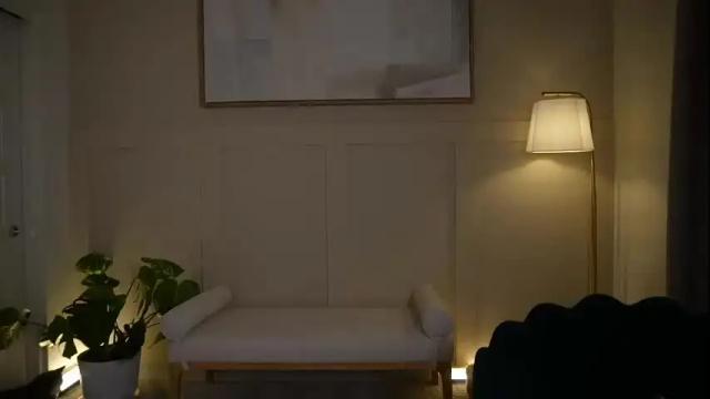 Image 4 of adriananorth Stream on Chaturbate on 4 months ago