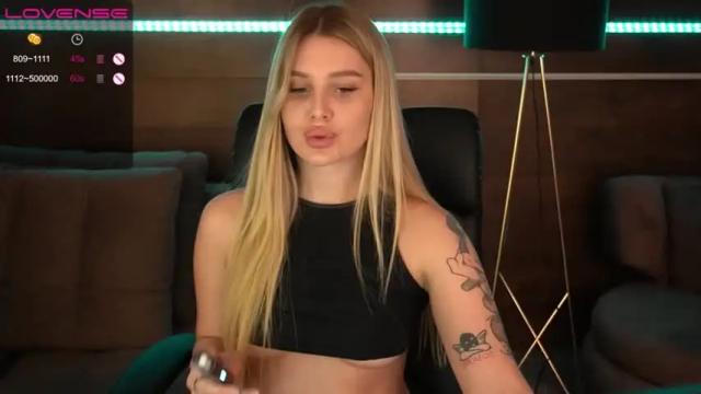 Image 12 of adrianaprincess Stream on Chaturbate on 18 months ago