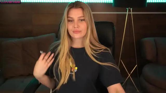 Thumbnail 1, adrianaprincess's Stream at Chaturbate, 17 months ago