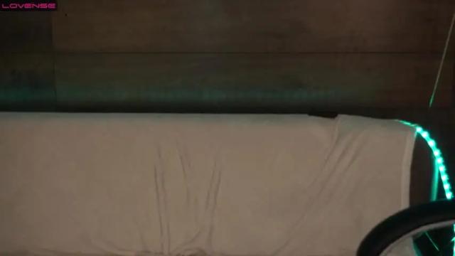 Image 7 of adrianaprincess Stream on Chaturbate on 16 months ago