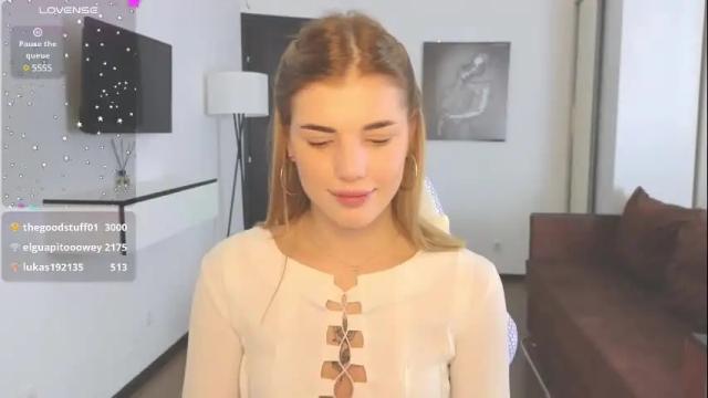 Image 4 of adrianawow1 Stream on Chaturbate on 1 month ago