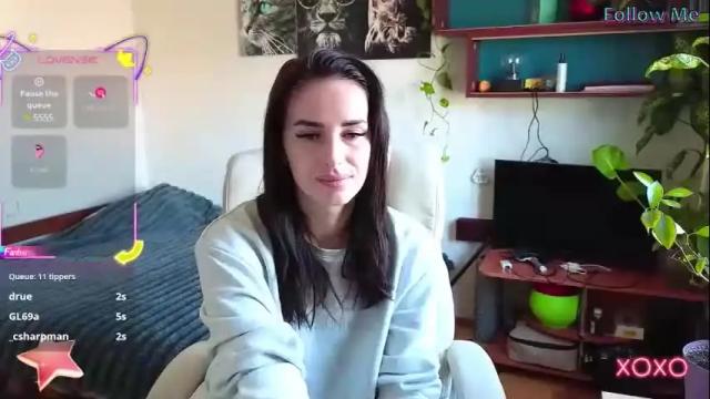 Image 4 of adrihanna Stream on Chaturbate on 20 days ago