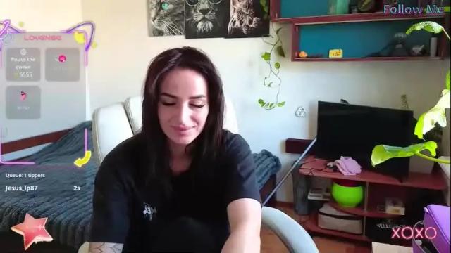 Image 11 of adrihanna Stream on Chaturbate on 1 month ago
