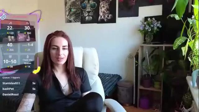 Image 12 of adrihanna Stream on Chaturbate on 1 month ago