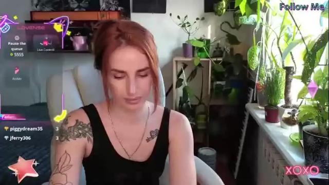 Image 4 of adrihanna Stream on Chaturbate on 9 days ago
