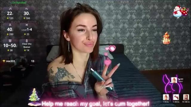 Image 3 of adrihanna Stream on Chaturbate on 16 days ago