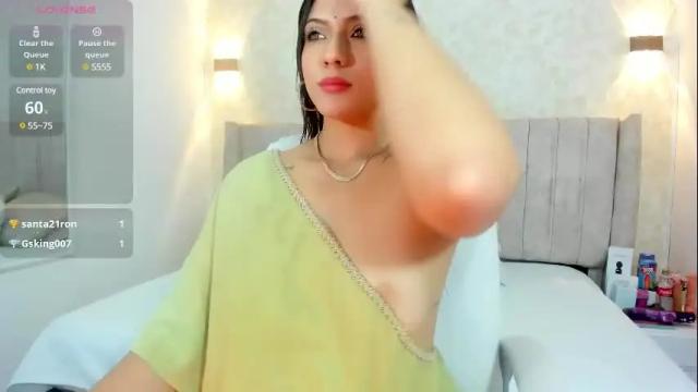 Image 3 of adrikaa_ Stream on Chaturbate on 1 month ago