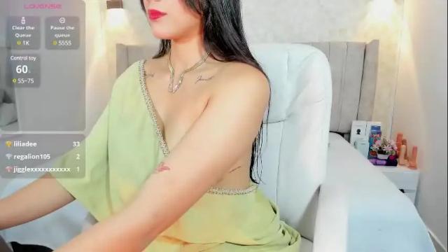 Image 7 of adrikaa_ Stream on Chaturbate on 24 days ago
