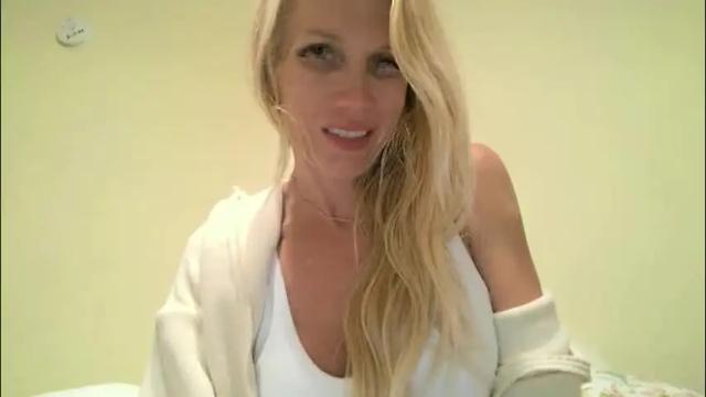 Thumbnail 2, adventurouscpl2469's Stream at Chaturbate, 12 hours ago