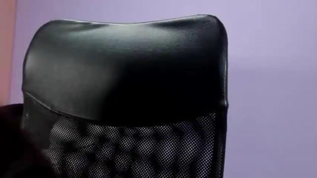 Image 6 of aelia_ Stream on Chaturbate on 23 months ago