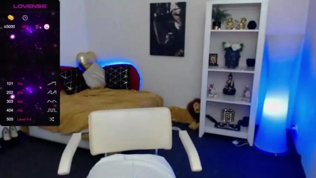 Image 10 of aeliss9 Stream on Chaturbate on 19 months ago