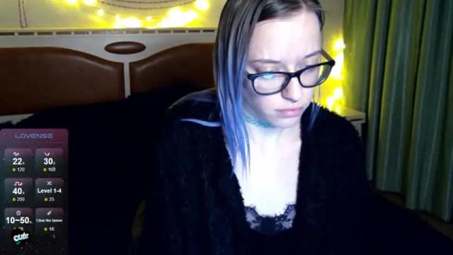 Image 2 of aelita_night Stream on Chaturbate on 16 months ago